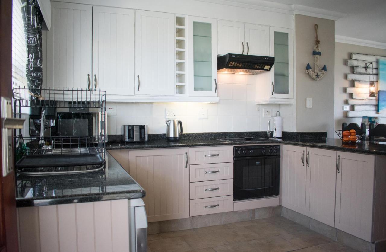 At 4 Umzumbe Beach Apartment, Mangrove Beach Estate Melville  Экстерьер фото