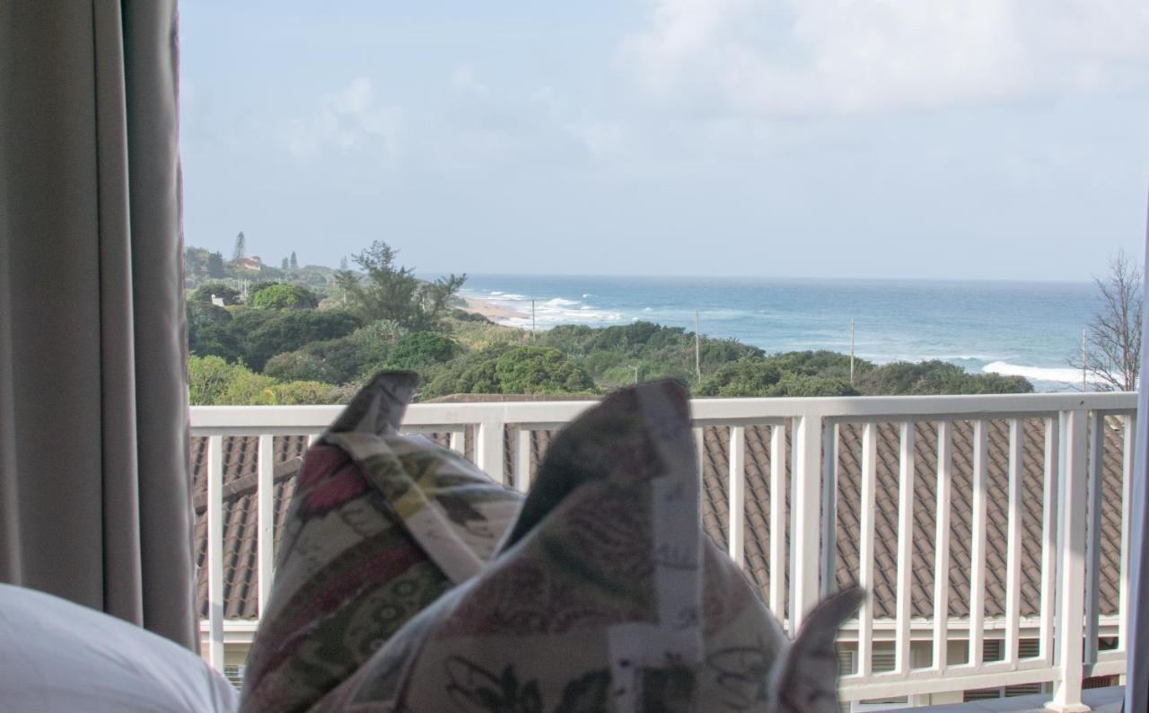 At 4 Umzumbe Beach Apartment, Mangrove Beach Estate Melville  Экстерьер фото