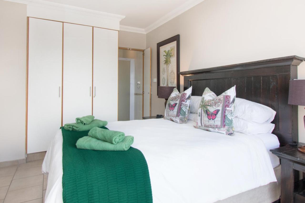 At 4 Umzumbe Beach Apartment, Mangrove Beach Estate Melville  Экстерьер фото