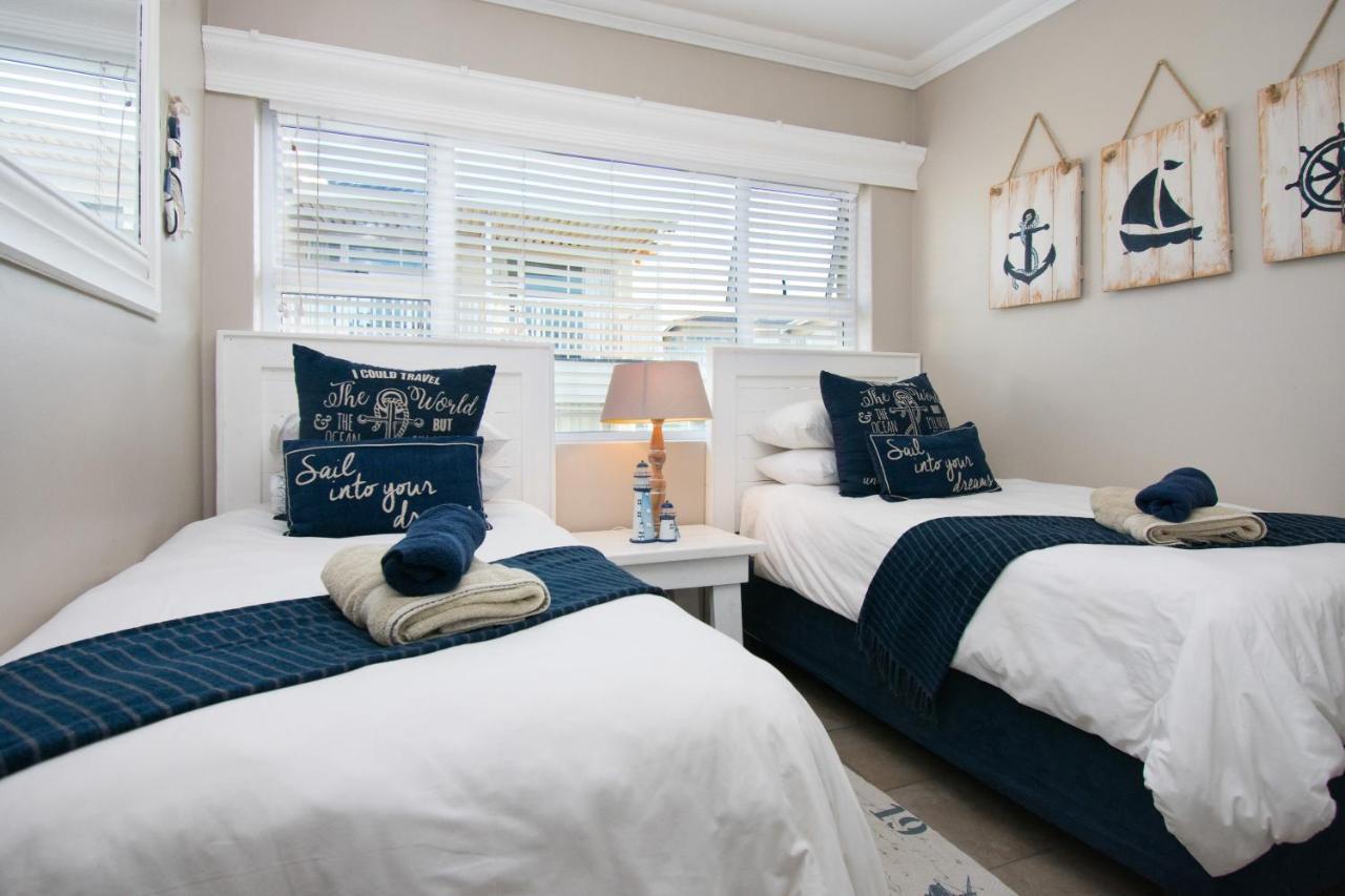 At 4 Umzumbe Beach Apartment, Mangrove Beach Estate Melville  Экстерьер фото