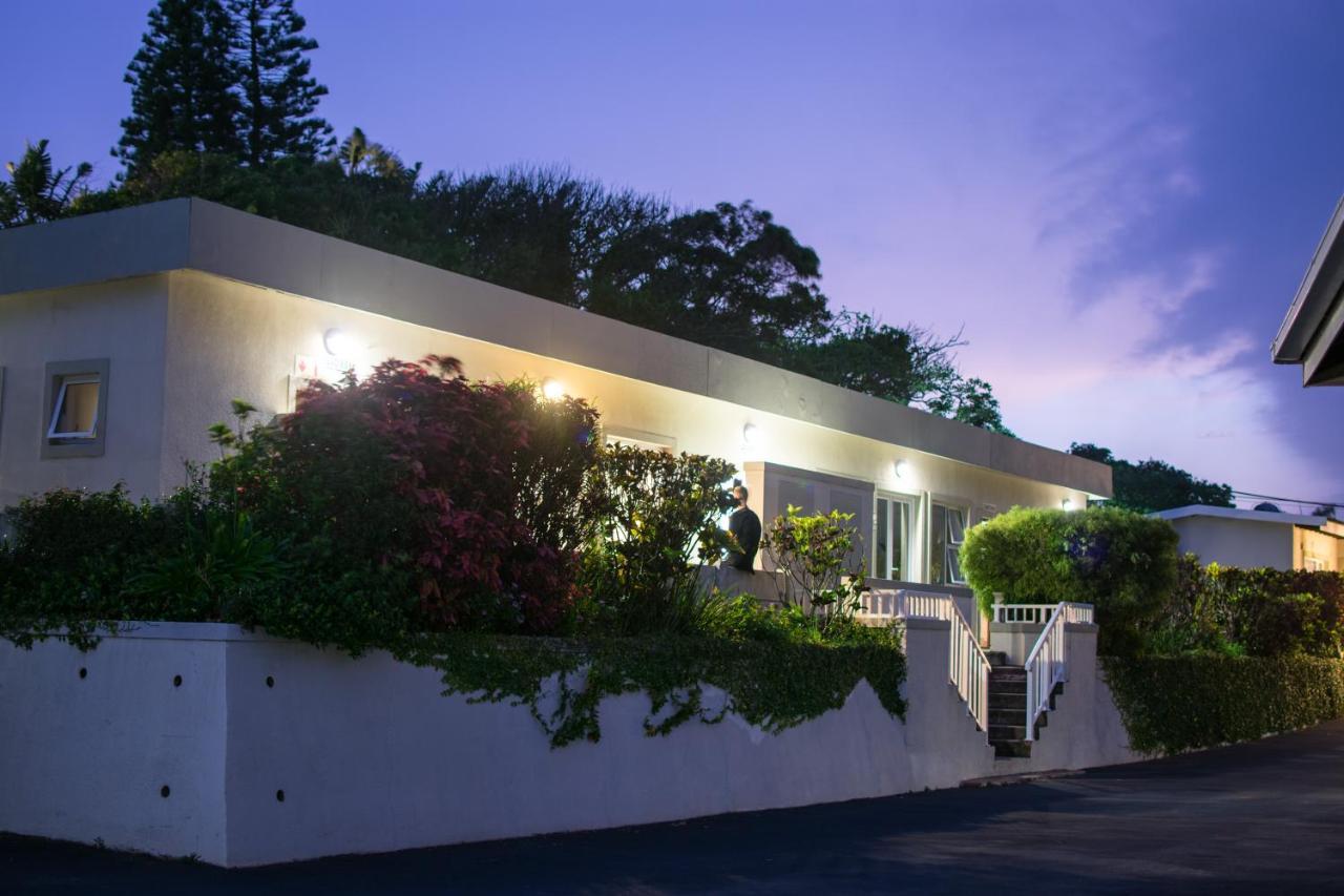 At 4 Umzumbe Beach Apartment, Mangrove Beach Estate Melville  Экстерьер фото